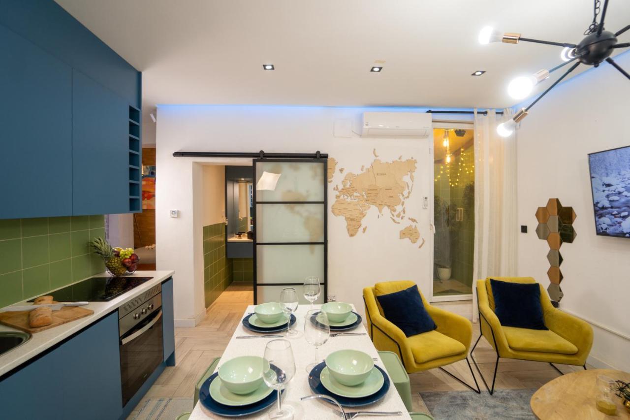 Cozy Apartment Puerta Del Sol & Private Patio มาดริด ภายนอก รูปภาพ